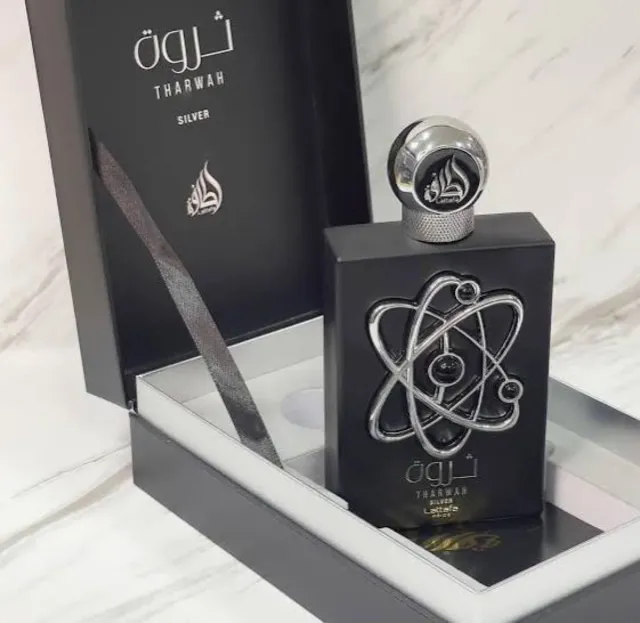 Perfume Lattafa Tharwah silver