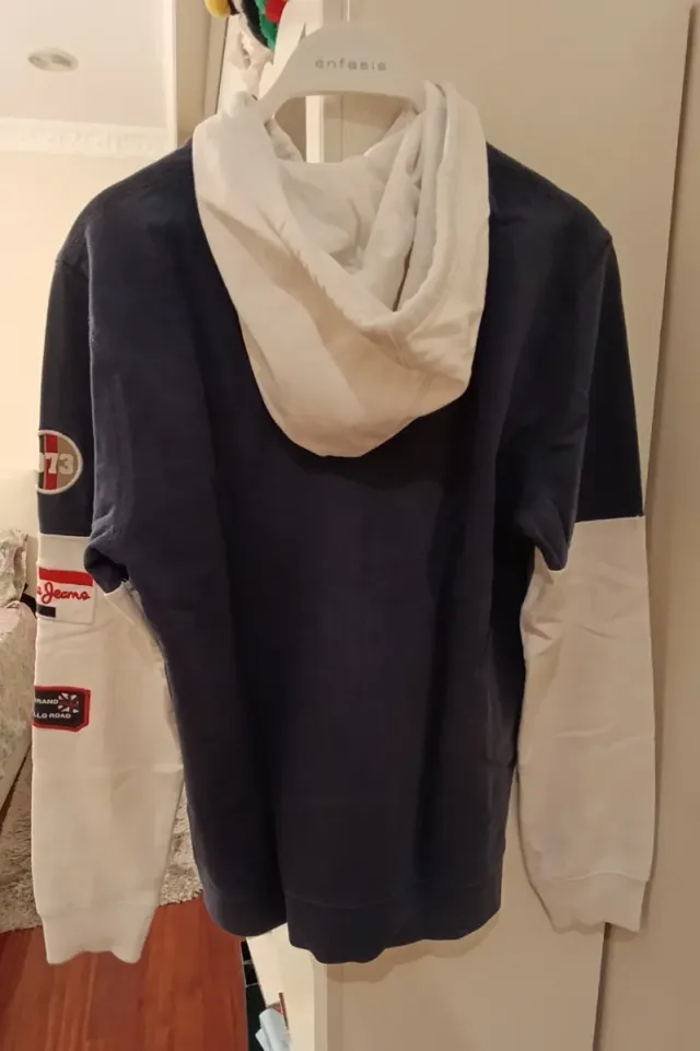 Sudadera Pepe Jeans azul y blanca Talla XL