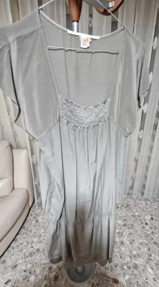 Vestito grigio taglia M