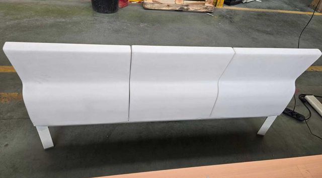 Banco triple piel blanco