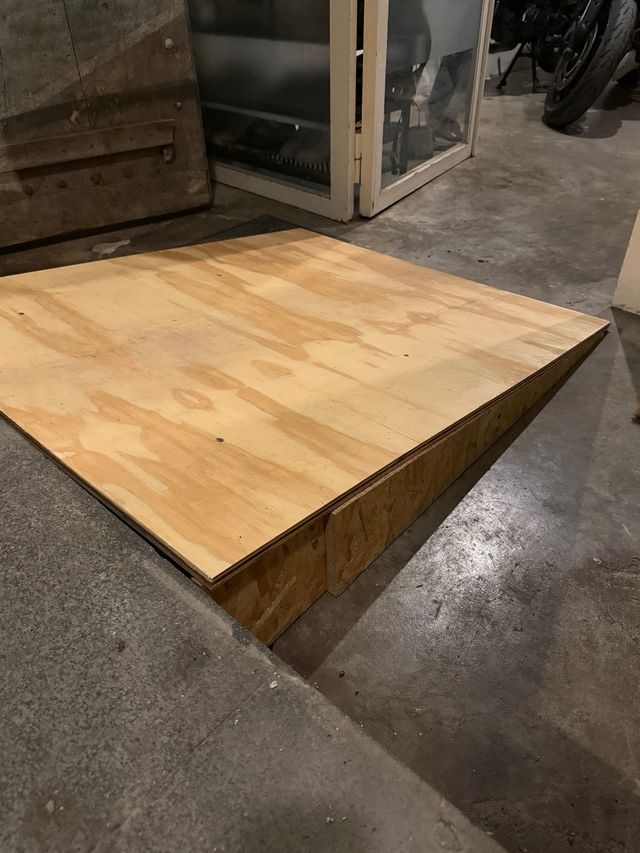 Rampa in legno compensato per sedie a rotelle e moto