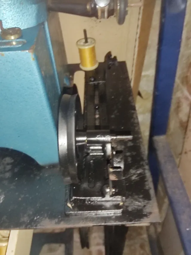 Máquina de coser profesional Singer Zapatero