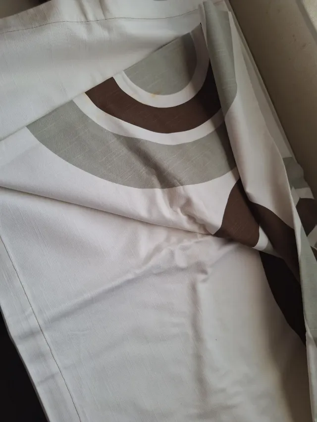 Mantel grande rectangular tela