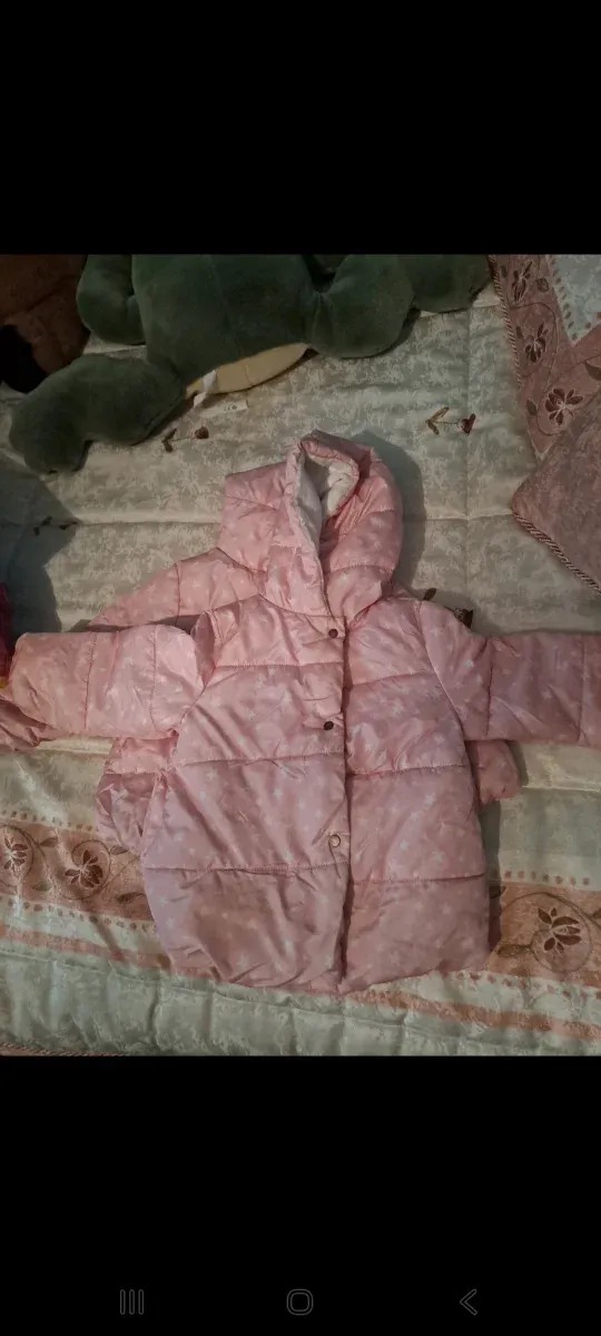 Abrigo rosa estampado estrellas 3 años