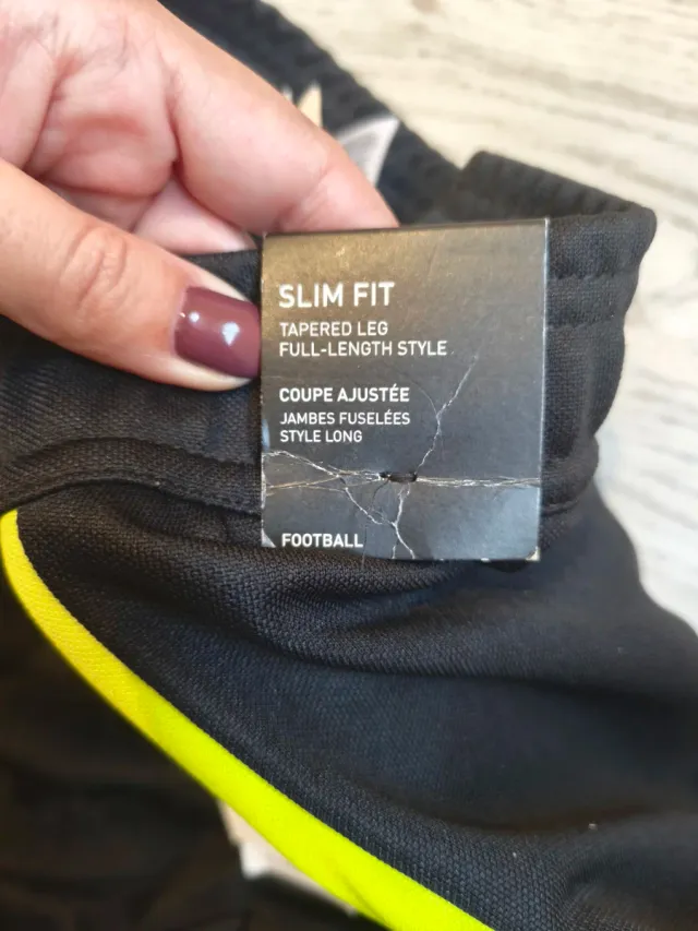 Pantalón Adidas t.34