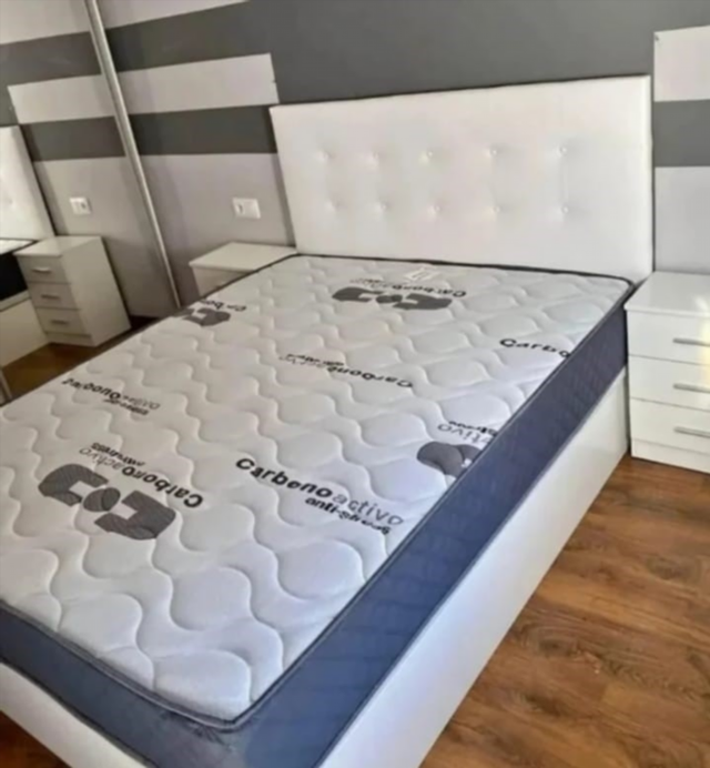 Canapé canapé canapé canapé canapé canapés