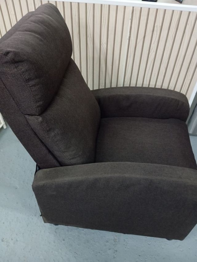 Sillón Reclinable Tela Verona Chocolate