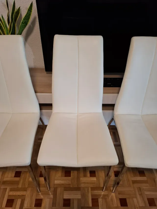 Sillas comedor polipiel blanca y cromado