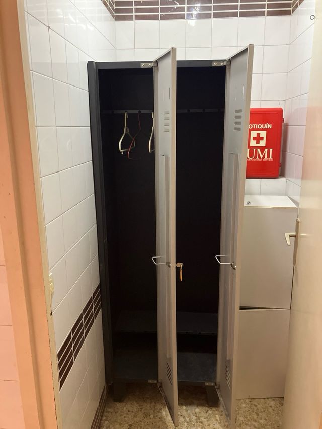 Taquilla metálica doble gris