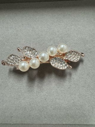 Gancho de cabelo folha pérola dourado