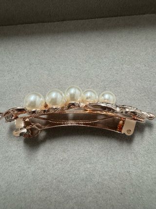 Gancho de cabelo folha pérola dourado