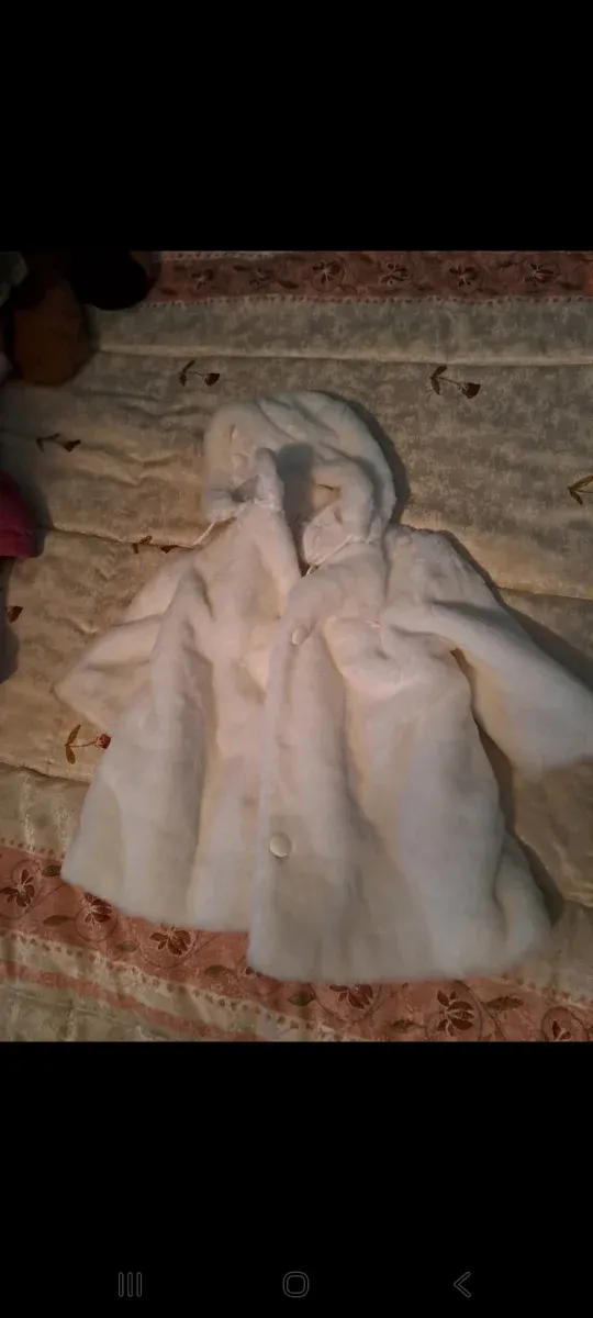 Abrigo pelo blanco 18 meses