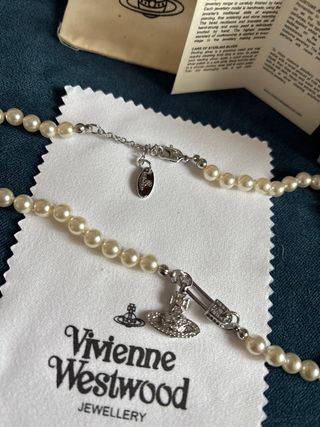 Collar Vivienne Westwood Perlas Plata