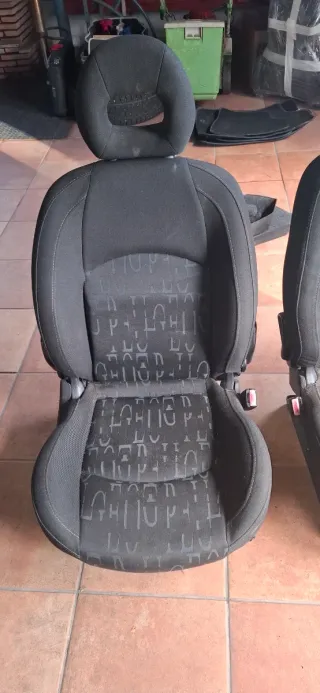 Asientos Peugeot 206