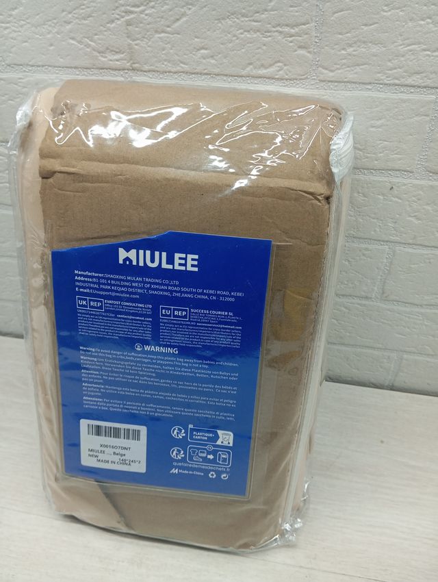 MIULEE Cortinas Salon Opacas 2 Peças Modernas 140x245 CM, Bege Quarto Sala Anti Luz, Quarto Cortina Opaca Janela com Ilhós, Forte e Suave Cortinas Opacas Térmicas Isolantes Blackout