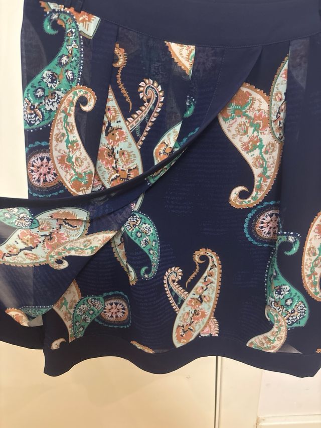 Falda Mexx Estampada Tipo Pareo Talla M