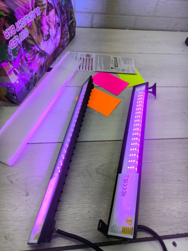 Luce Nera LED, Lampara UV 385nm con Interruttore