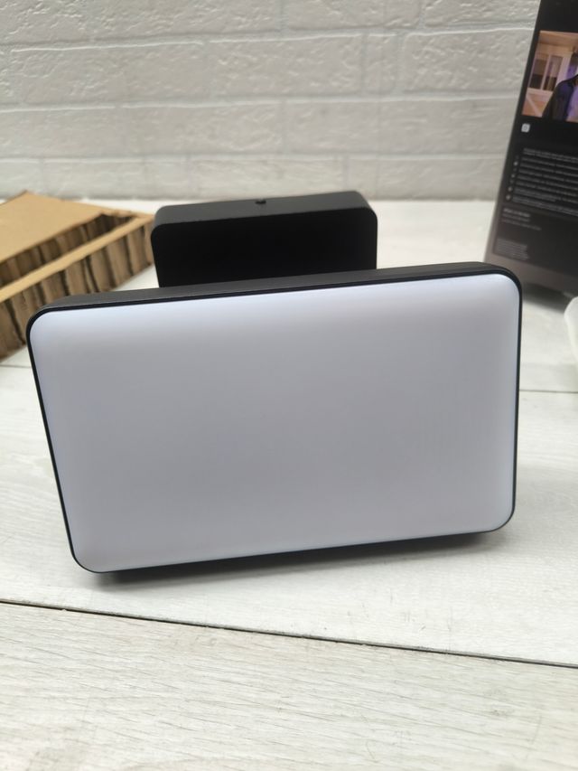 Lampada intelligente, Hue Welcome, Proiettore LED intelligente per esterni