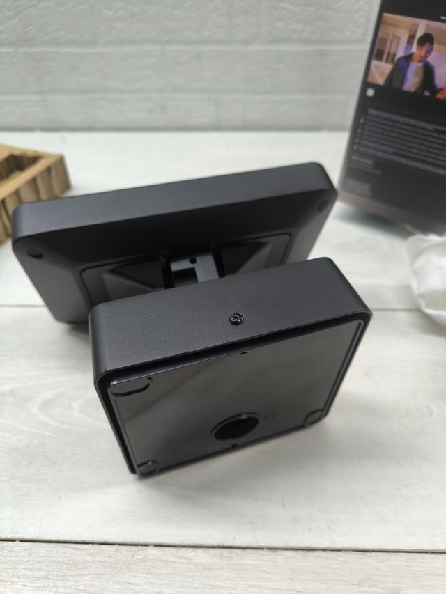 Lampada intelligente, Hue Welcome, Proiettore LED intelligente per esterni