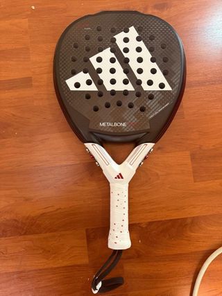 Pala de pádel Adidas Metalbone