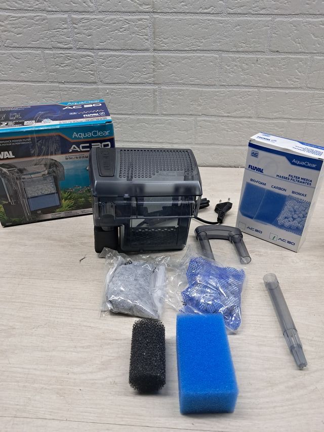 Filtro a zaino Fluval per acquario AC30