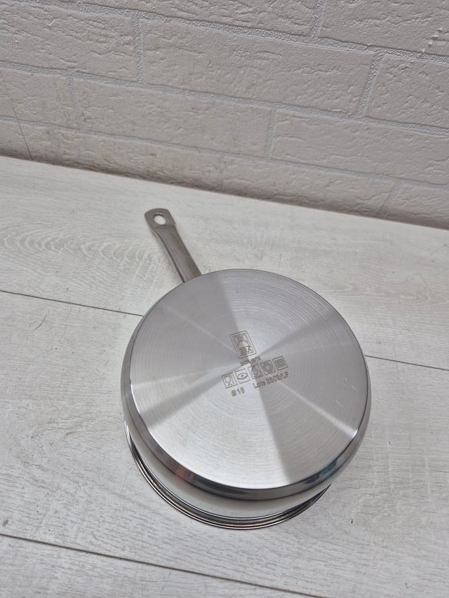 Cazo de acero 18 cm BRA PROFESIONAL