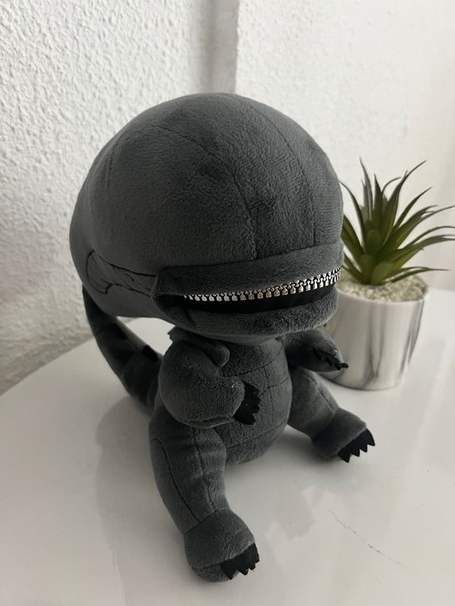 Peluche Alien Gris