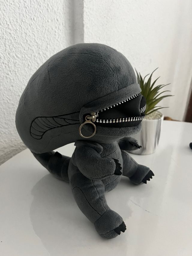 Peluche Alien Gris