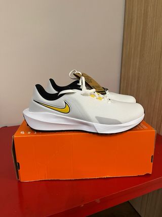 Zapatos de golf Nike Infinity G NN blancos