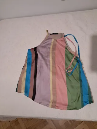 Blusa halter espalda descubierta rayas