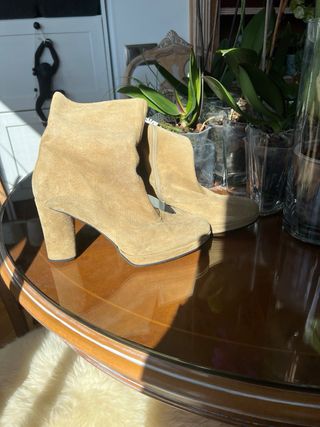 Botín  de piel beige/marrón