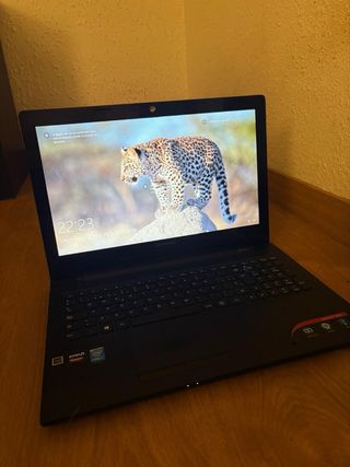Portátil Lenovo Negro