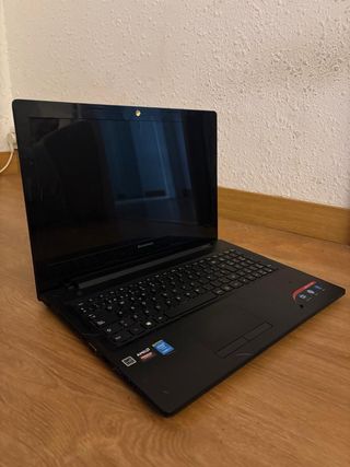 Portátil Lenovo Negro