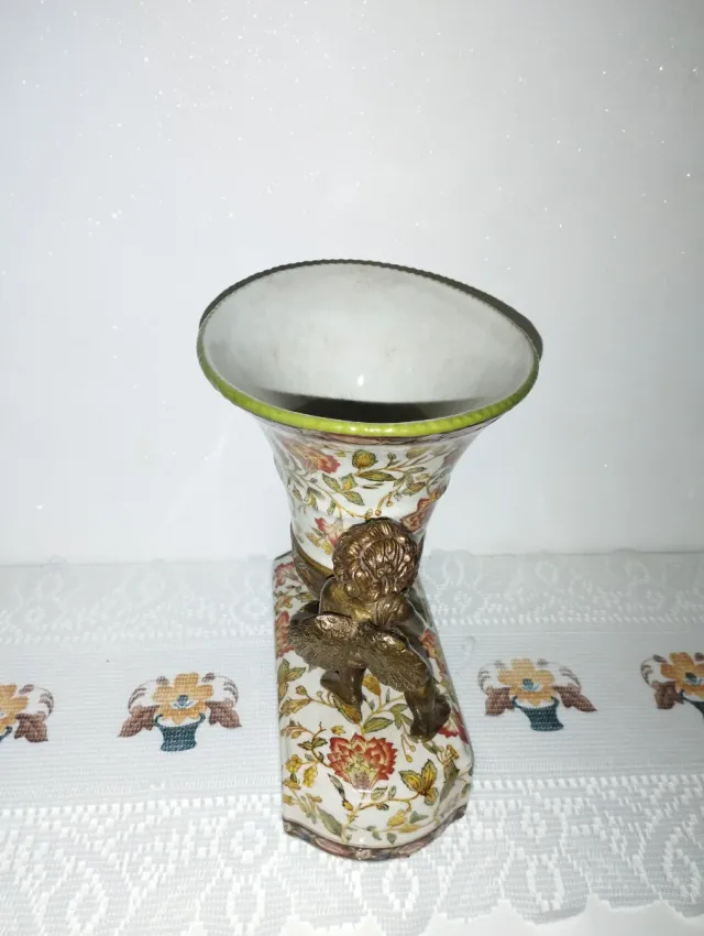 Jarrón Chino Cerámica y Metal