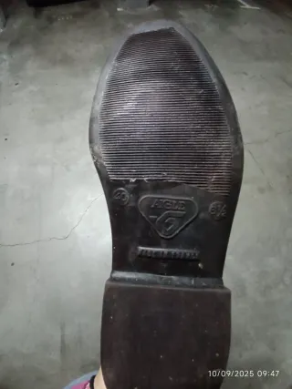 Bota hípica Aigle negra y marrón