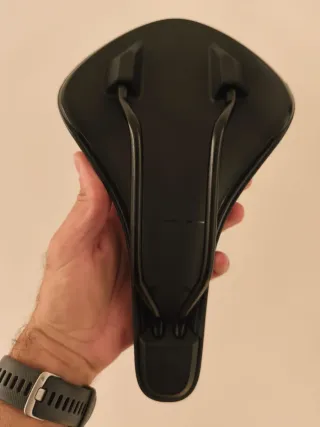 Sillín bici carretera Fizik hombre