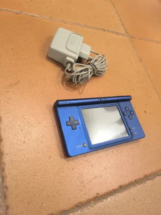 Lote elettronica variata per pezzi o riparazione