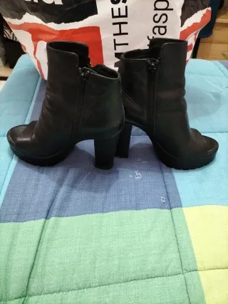 Scarpe tronchetto con tacco e plateau