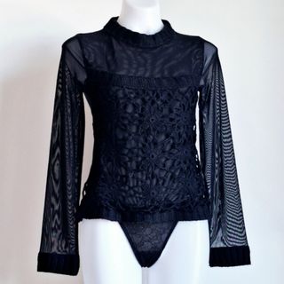 Top Crochet y Tul Negro de Mujer