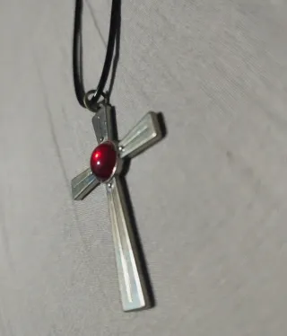 Colgante Rosario Vampire Anime Rojo Plata