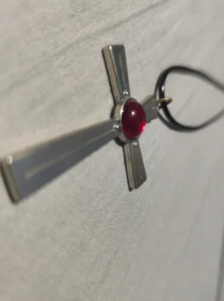 Colgante Rosario Vampire Anime Rojo Plata