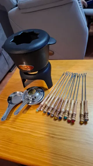 Juego Fondue Hierro Fundido 16 Piezas