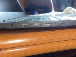 Pc Lenovo V15 (Modello 81YD)