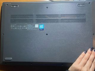 Pc Lenovo V15 (Modello 81YD)