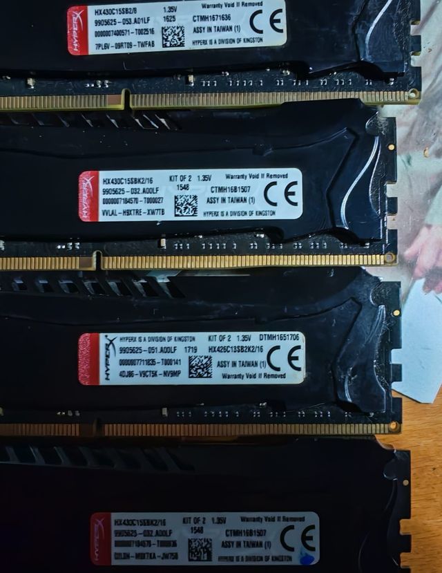 32Gb HyperX Savage DDR4 2666 "minimo"