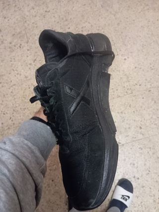 Zapatillas Munich Negras Talla 42