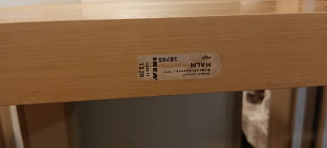 Escritorio IKEA MALM madera - Mudanza