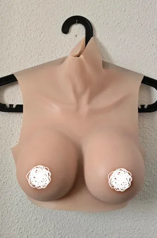 PRÓTESIS SILICONA TALLA COPA D