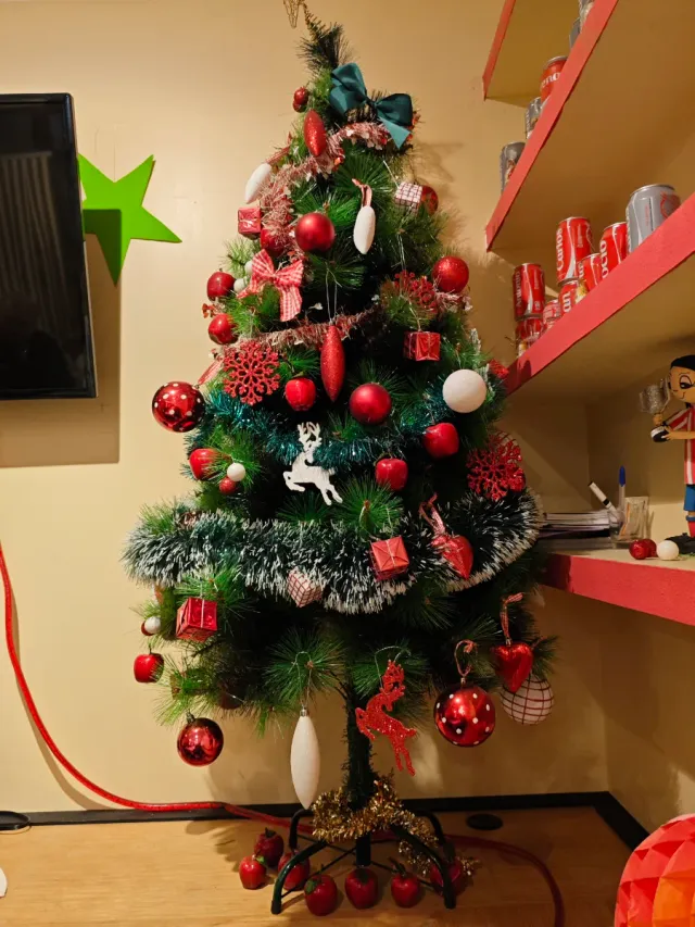 Árbol de Navidad decorado 170 cm.