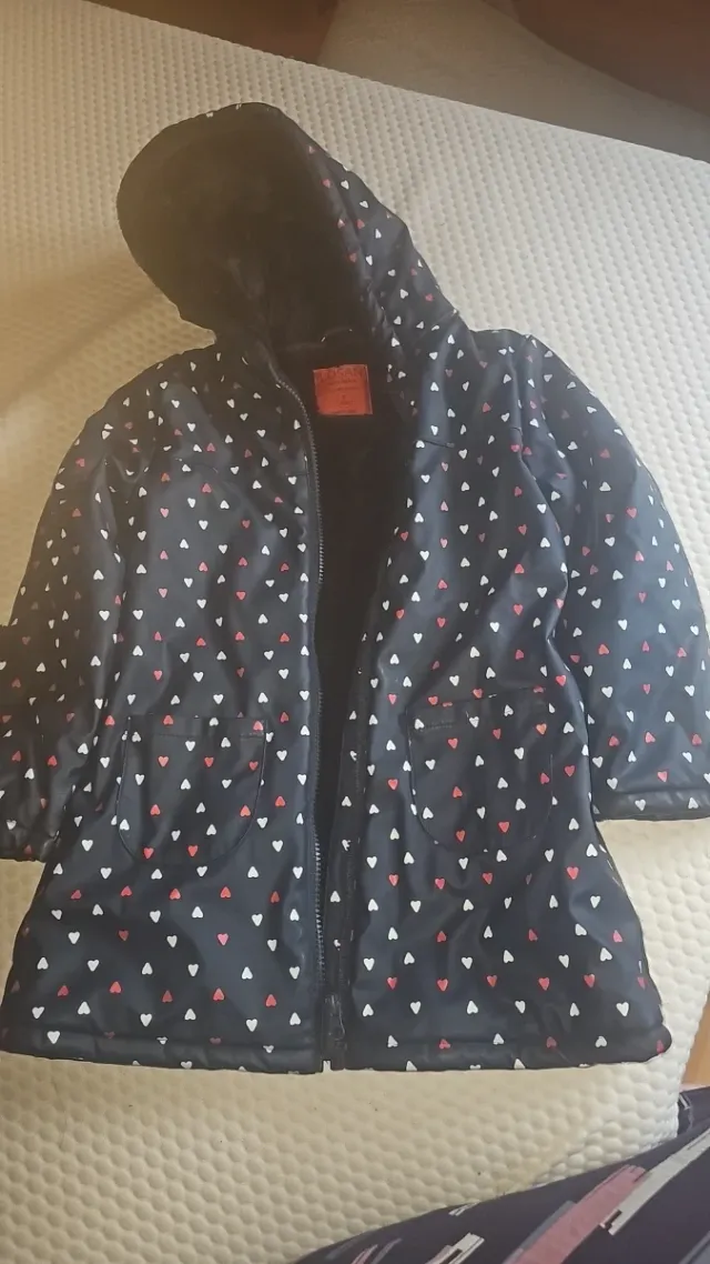 Chaqueta acolchada ,talla para niña desde 5 á 7 añ